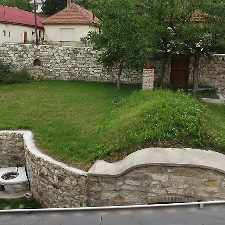 Oereg Diofa Vendeghaz * Abaújszántó